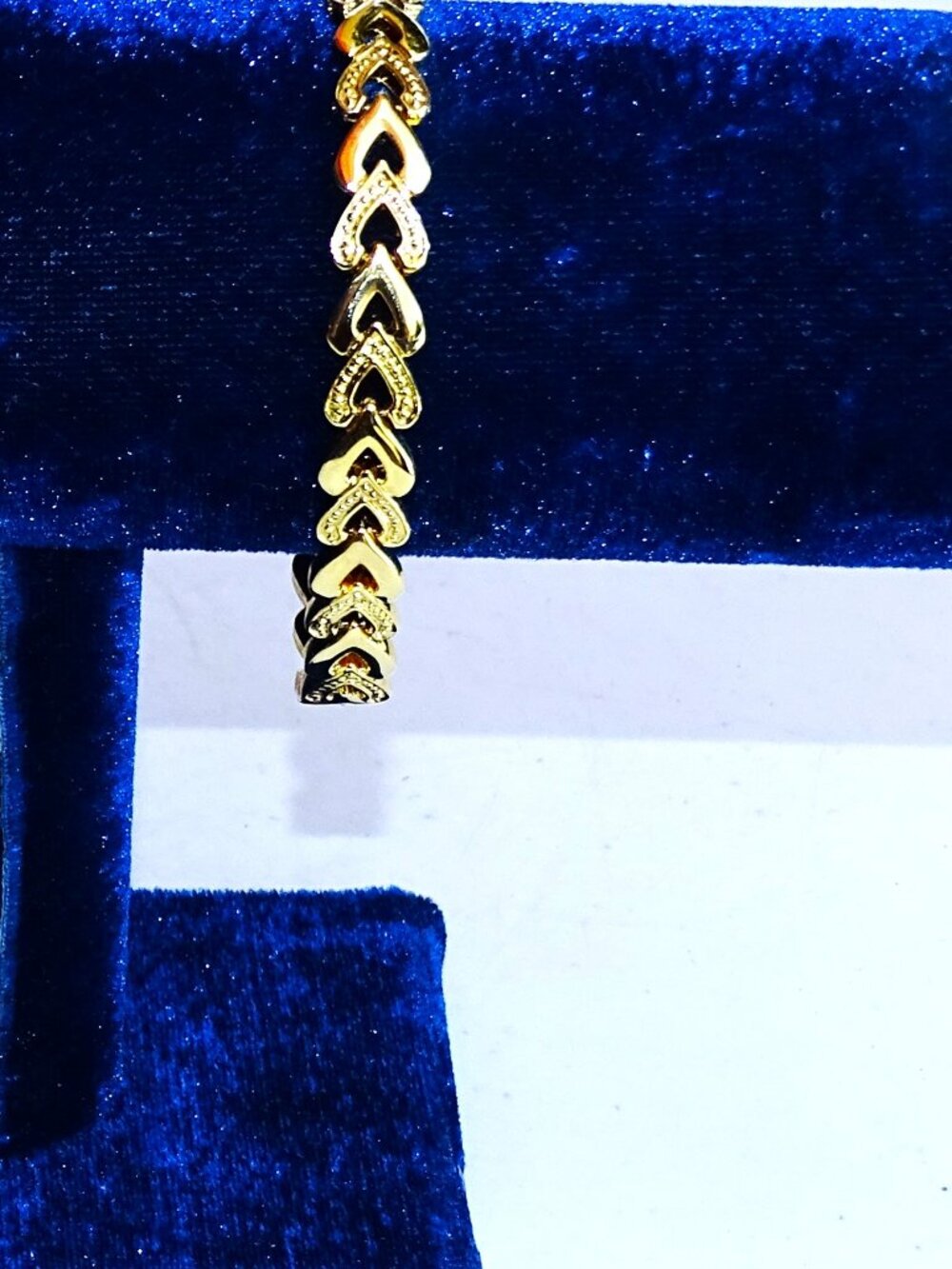 Gold Plate Heart Link Patterned Bracelet 8"